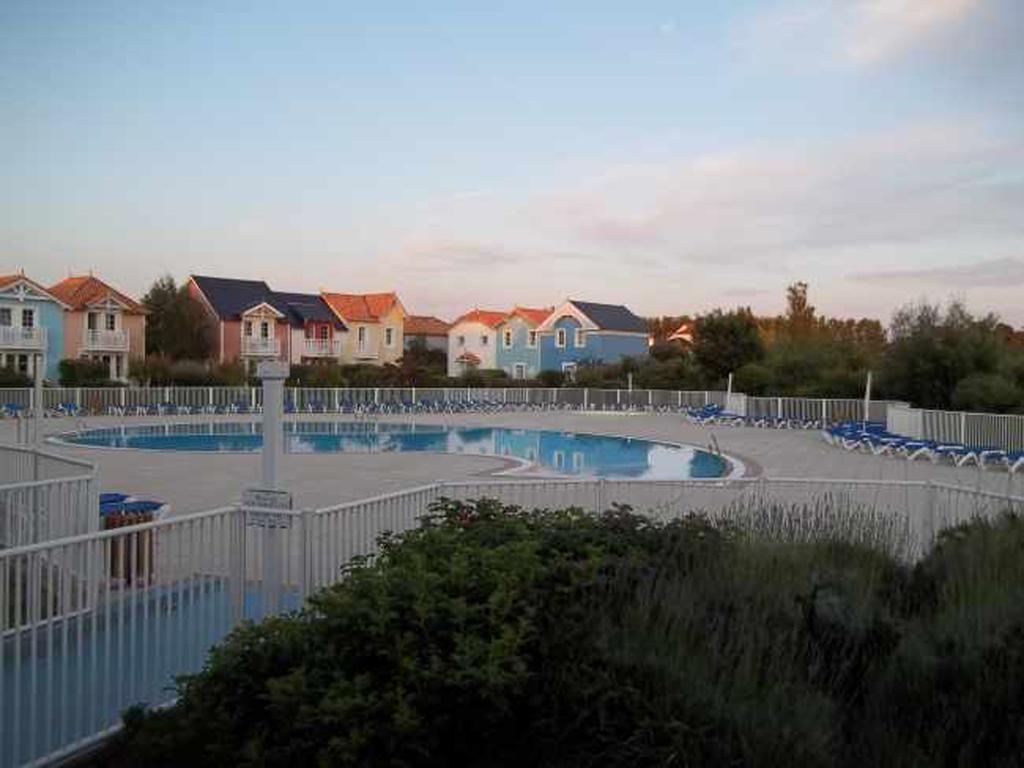 3 Bedrooms Holiday Home Golf Resort Port-Bourgenay Talmont-Saint-Hilaire Zimmer foto